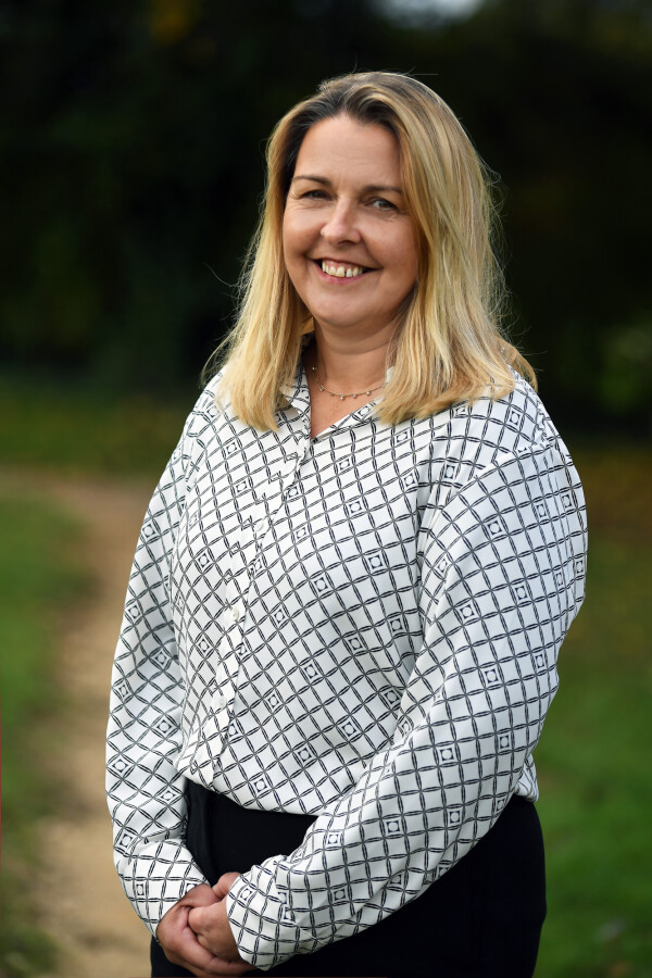 Mrs Nicola Waylen Image